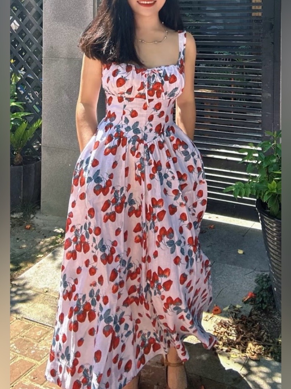 Reformation balia Strawberry